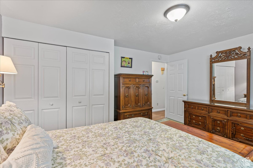 6629 S GEORGIA DR West Jordan, UT 84084