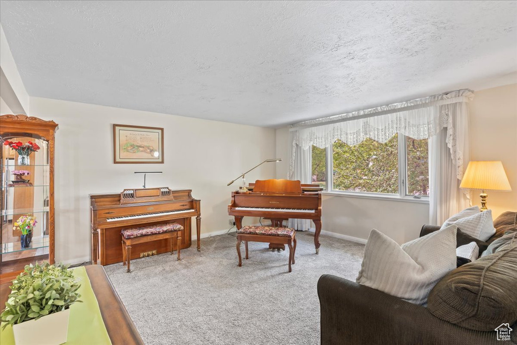 6629 S GEORGIA DR West Jordan, UT 84084