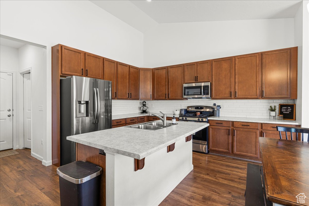 Photo 9 for MLS #2106597 at 1904 E Rock Hollow Rd