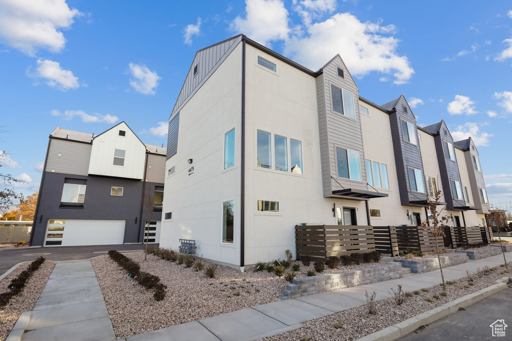 Photo 28 for MLS #2106604 at 4475 S 500 East #3