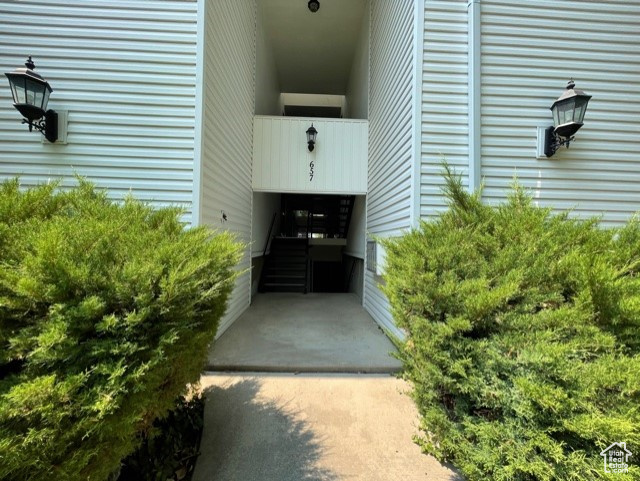 Photo 4 for MLS #2106608 at 657 E 4065 South #C