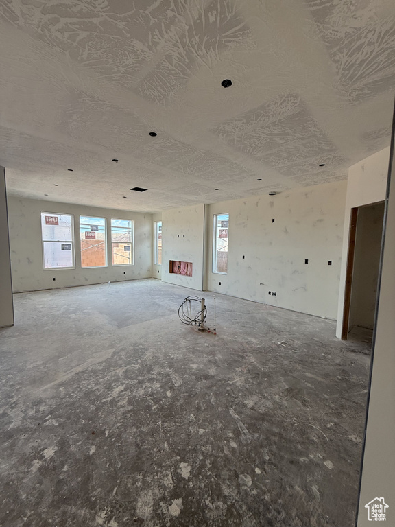 Photo 7 for MLS #2106617 at 5318 S Shorebreak Dr