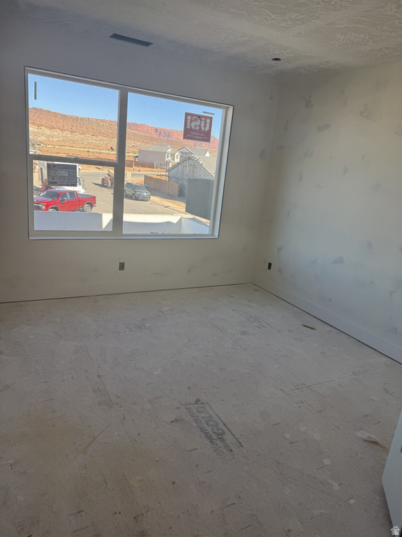 5318 S SHOREBREAK DR Washington, UT 84780