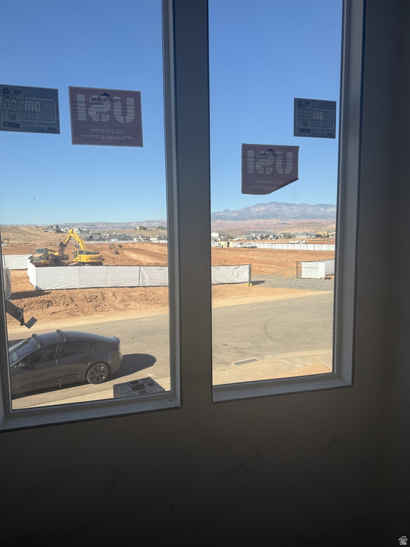 5318 S SHOREBREAK DR Washington, UT 84780