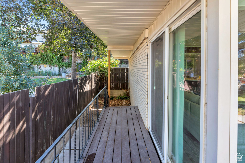 6557 S 2600 E Cottonwood Heights, UT 84121