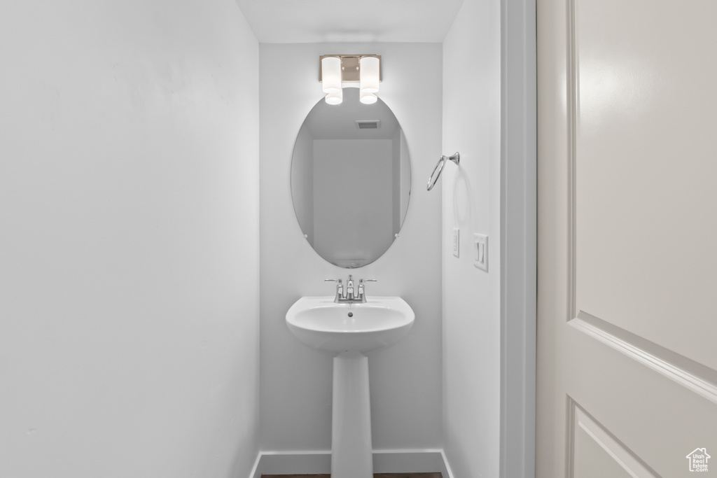 Photo 11 for MLS #2106623 at 5654 N Regatta Ln