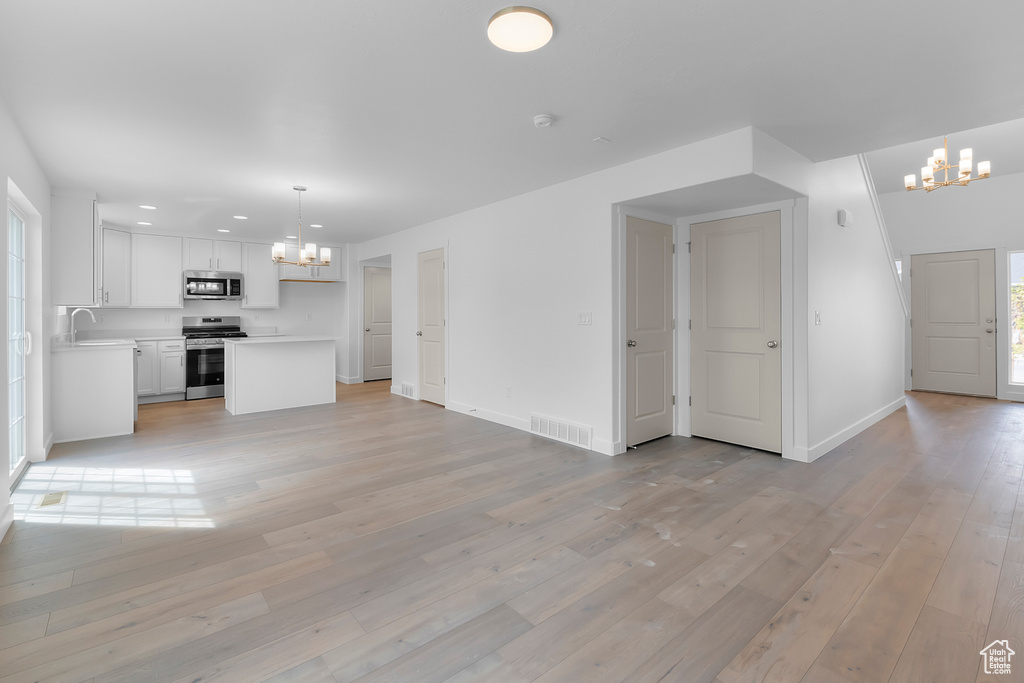 Photo 5 for MLS #2106623 at 5654 N Regatta Ln