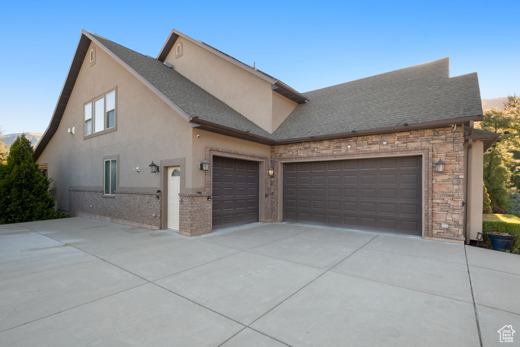 2368 E 8300 S South Weber, UT 84405