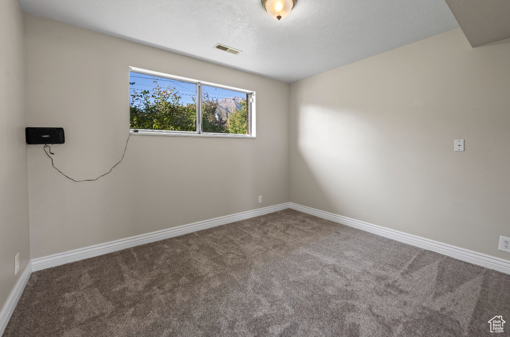 Photo 16 for MLS #2106629 at 247 E 1090 North