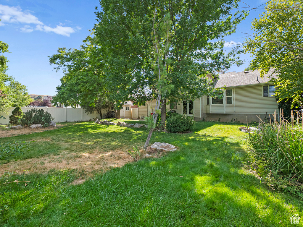 Photo 25 for MLS #2106638 at 6378 S Raymond Dr