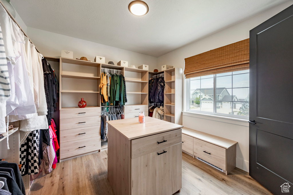Photo 6 for MLS #2106639 at 223 W Goosenest Dr