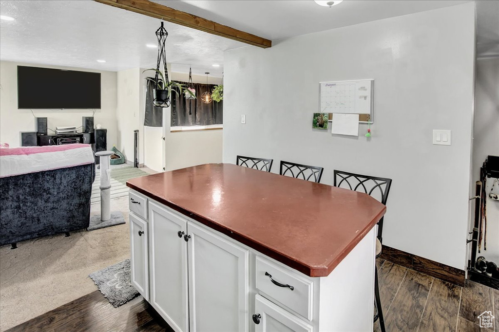 Photo 7 for MLS #2106643 at 448 Parkinson Dr