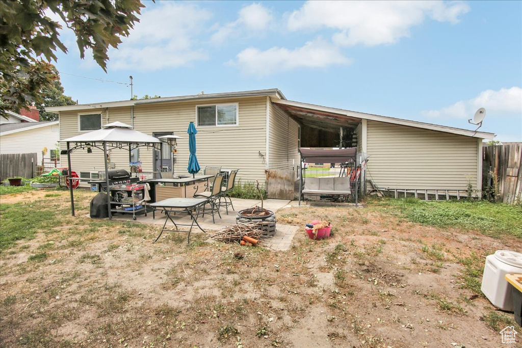 Photo 24 for MLS #2106643 at 448 Parkinson Dr