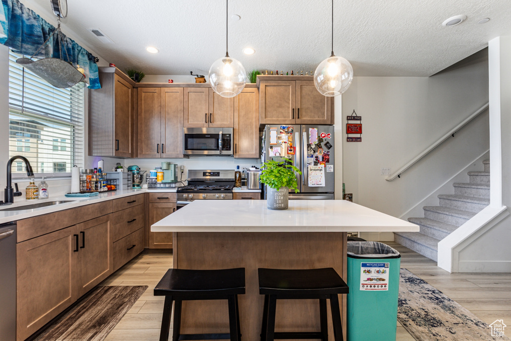 604 N SEGO WAY #220 Farmington, UT 84025