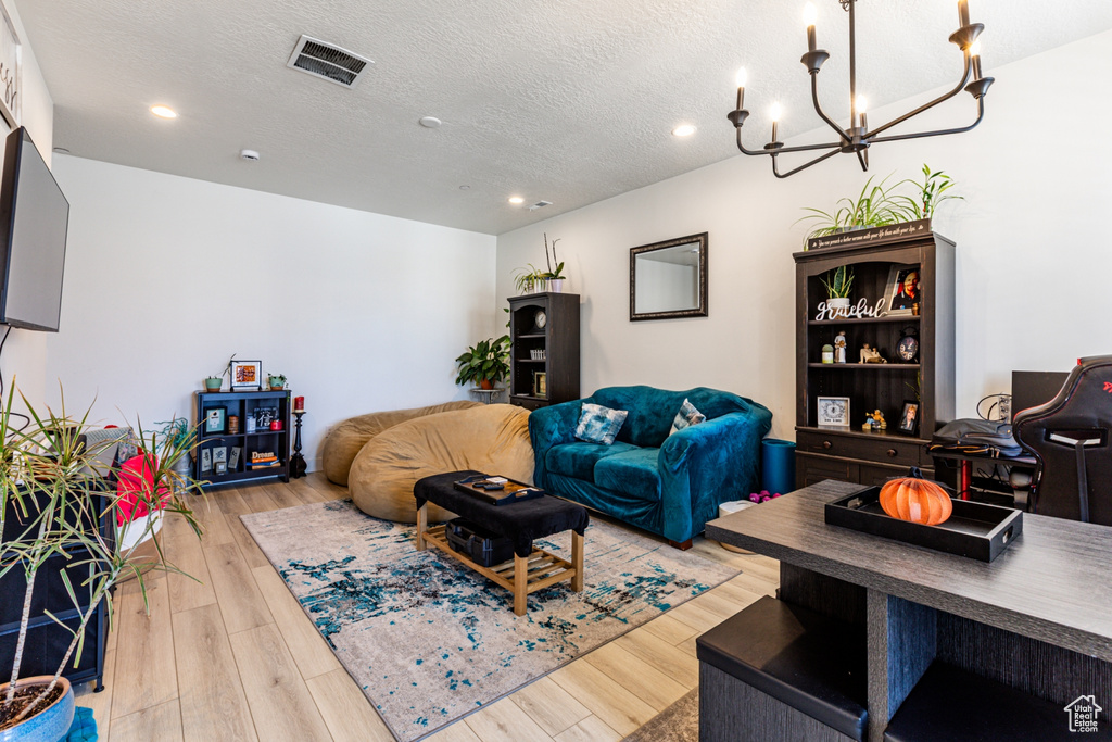 604 N SEGO WAY #220 Farmington, UT 84025