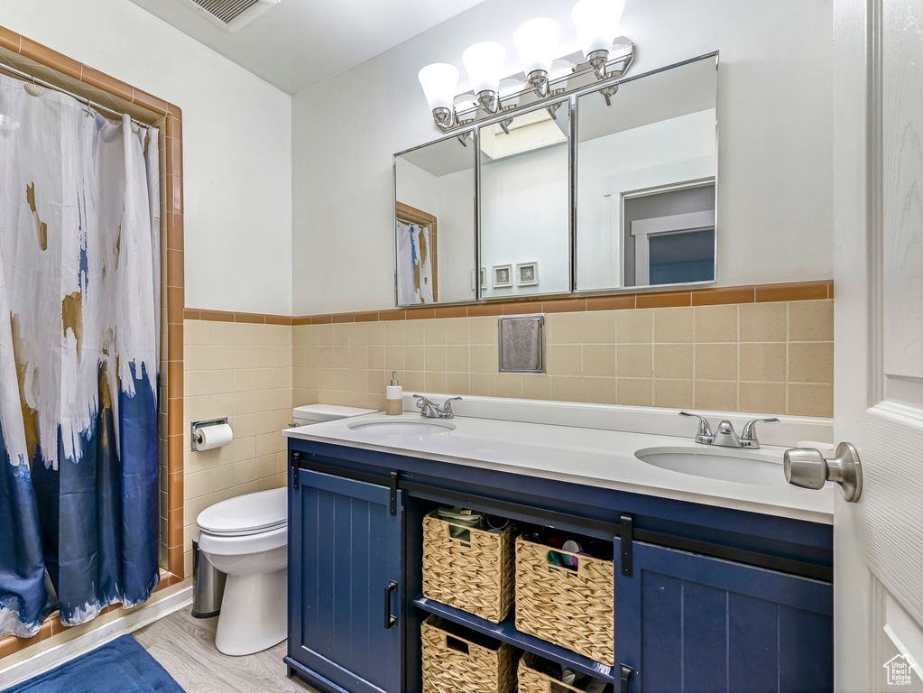 Photo 19 for MLS #2106649 at 523 S Main
