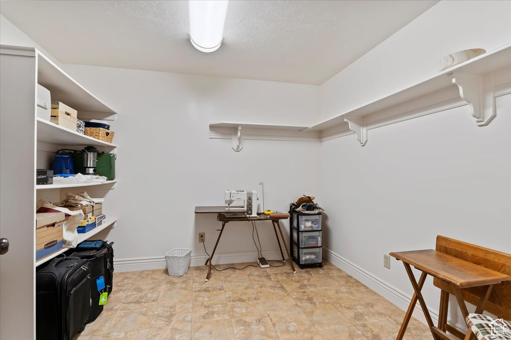 860 W 8100 S Willard, UT 84340