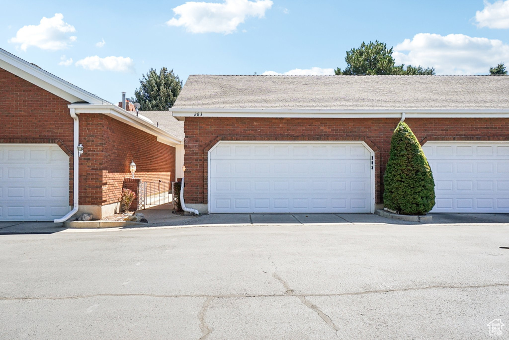 Photo 2 for MLS #2106662 at 283 E 5450 South #20