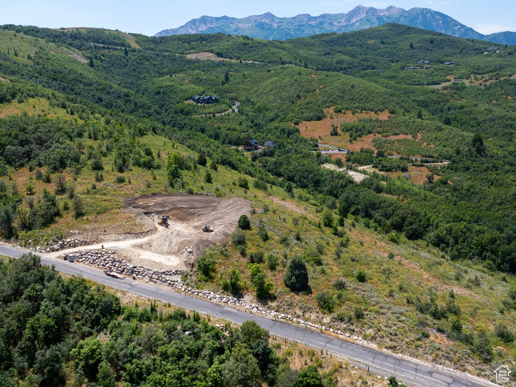 6527 E CHAPPARAL RD Huntsville, UT 84317