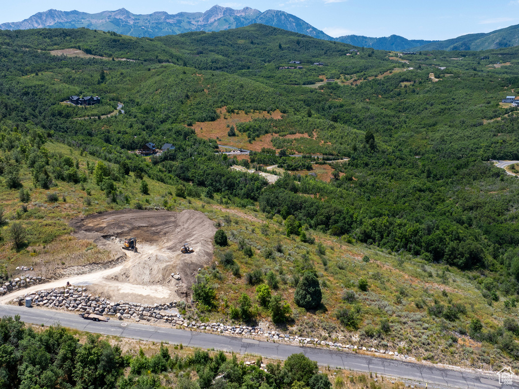 6527 E CHAPPARAL RD Huntsville, UT 84317