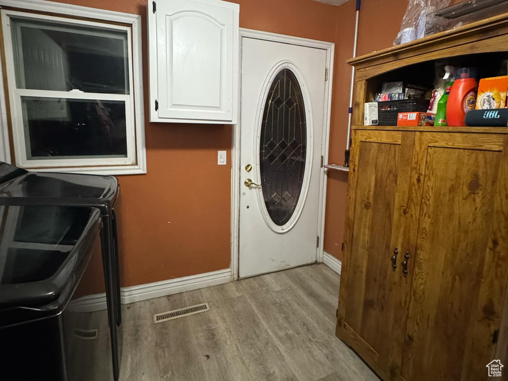 Photo 14 for MLS #2106666 at 256 Clay St