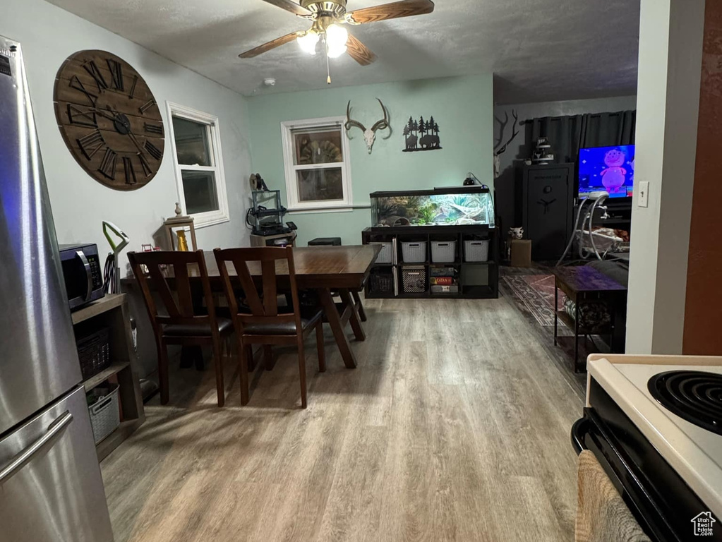 Photo 12 for MLS #2106666 at 256 Clay St