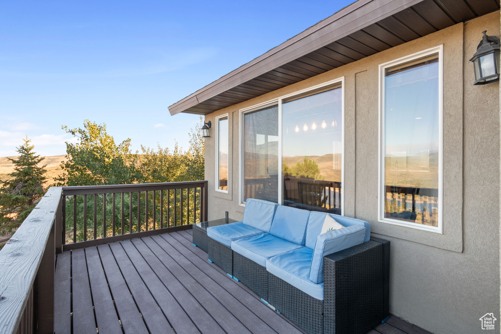 Photo 18 for MLS #2106670 at 144 N Rockport Blvd