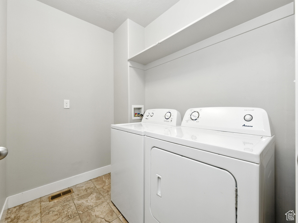 Photo 20 for MLS #2106672 at 1127 N Independence Ave