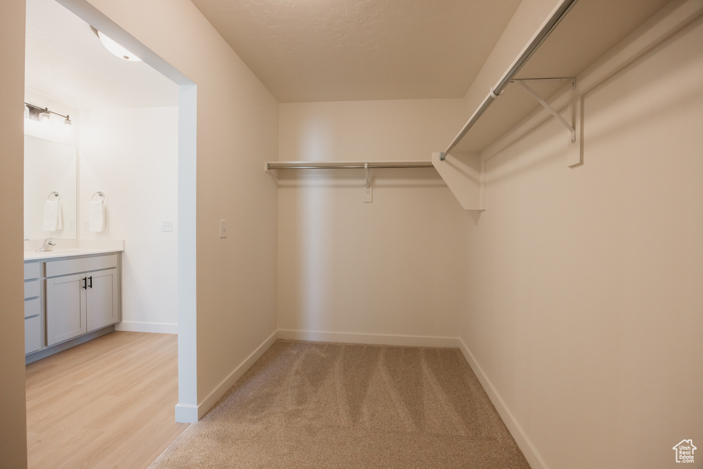 Photo 19 for MLS #2106676 at 3629 N Oak Blvd #335