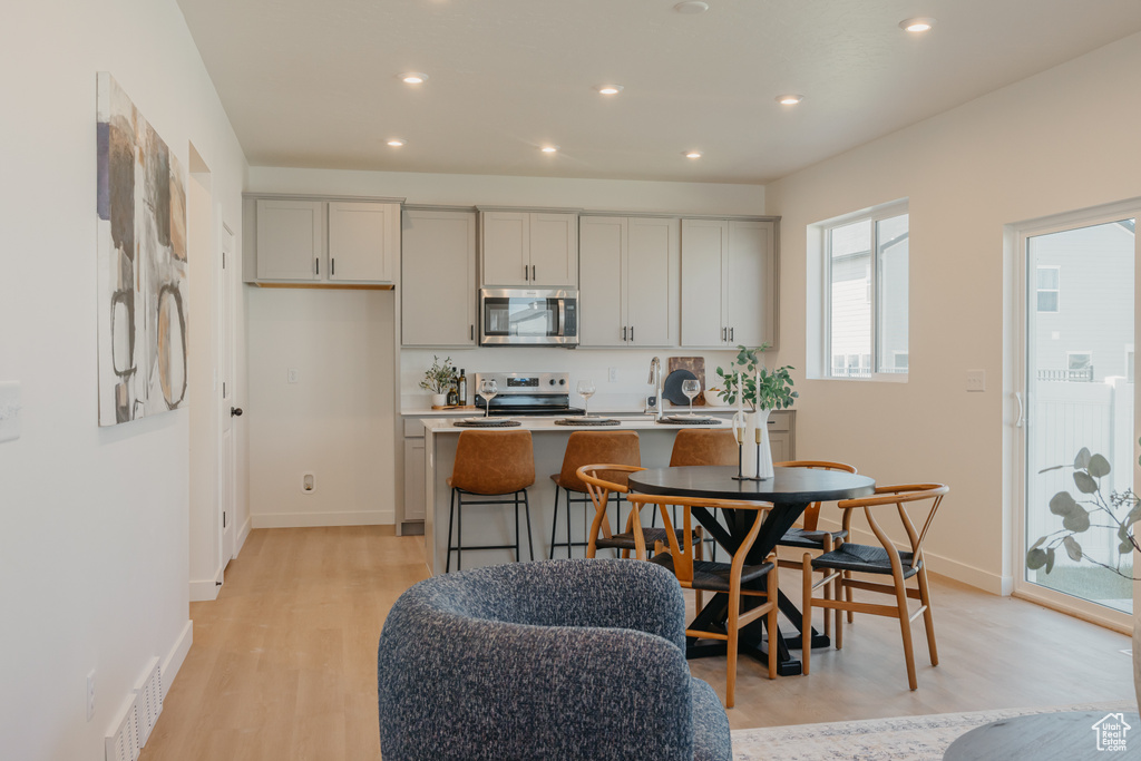 Photo 8 for MLS #2106676 at 3629 N Oak Blvd #335