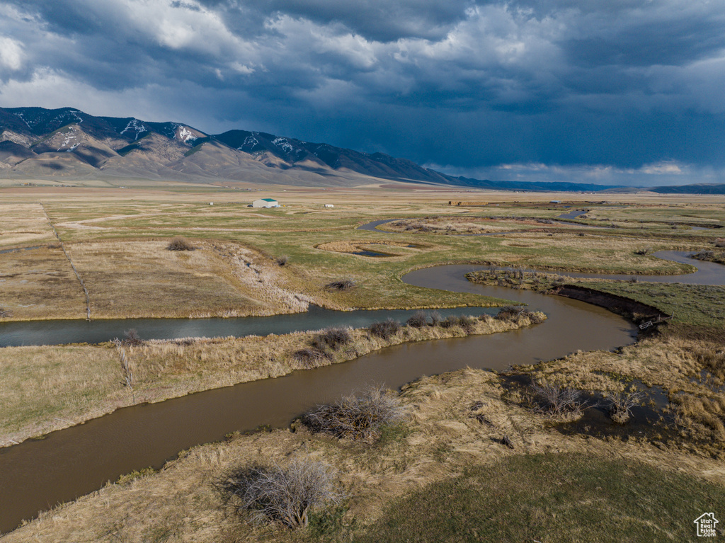 1301  EVANS RD Geneva, ID 83238