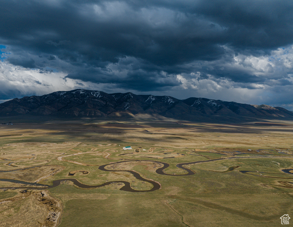 1301  EVANS RD Geneva, ID 83238