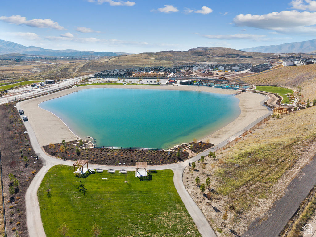Photo 35 for MLS #2106704 at 937 W Sunspear Dr