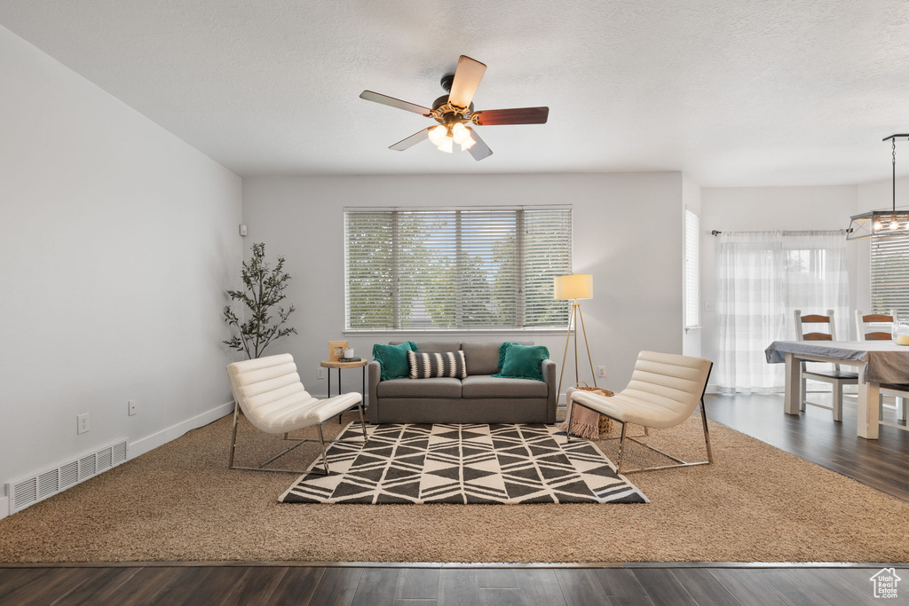 Photo 6 for MLS #2106710 at 3741 N Meadow Springs
