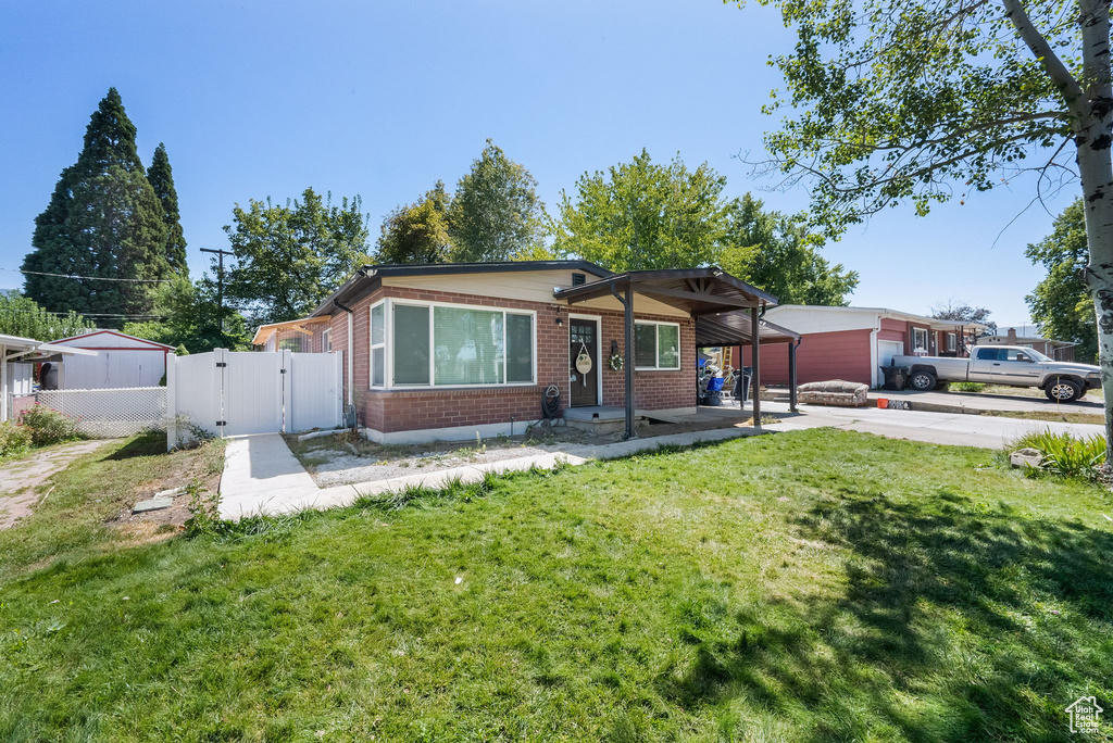 167 S 425 W Bountiful, UT 84010