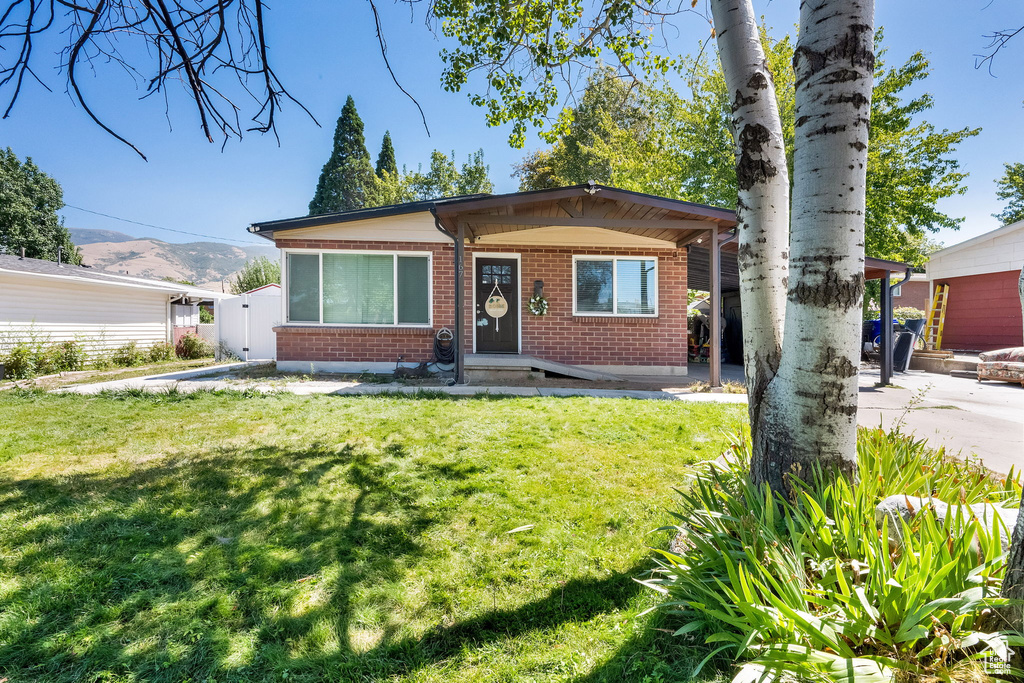 167 S 425 W Bountiful, UT 84010