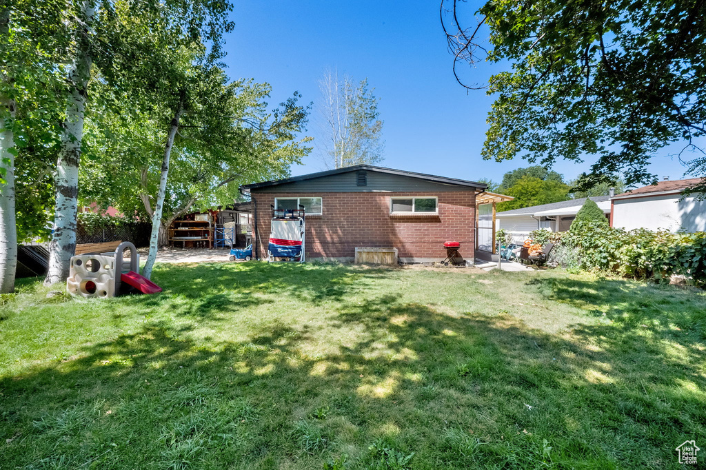 167 S 425 W Bountiful, UT 84010