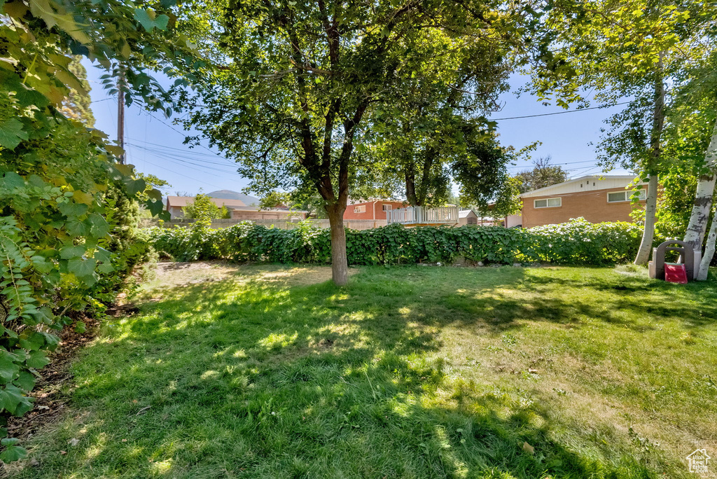 167 S 425 W Bountiful, UT 84010