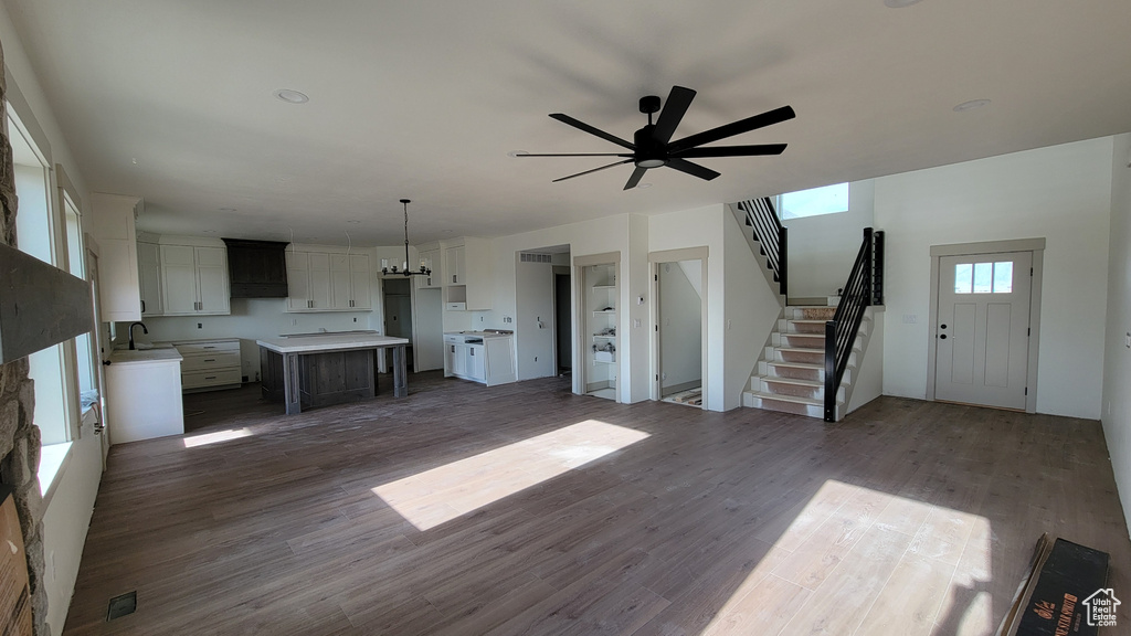 Photo 2 for MLS #2106720 at 10959 N 8300 West
