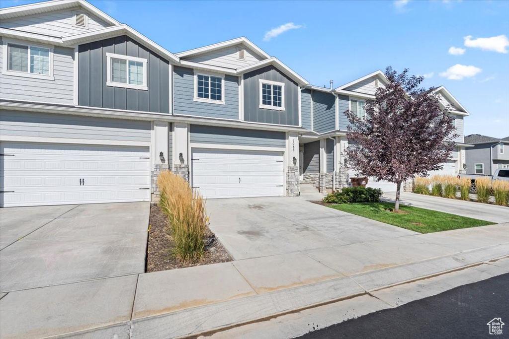 Photo 2 for MLS #2106722 at 7085 N Silver Spring Way