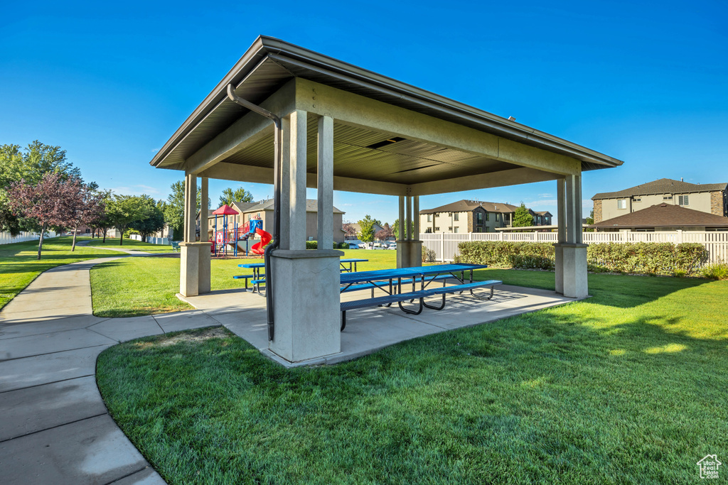 293 W 710 N Centerville, UT 84014