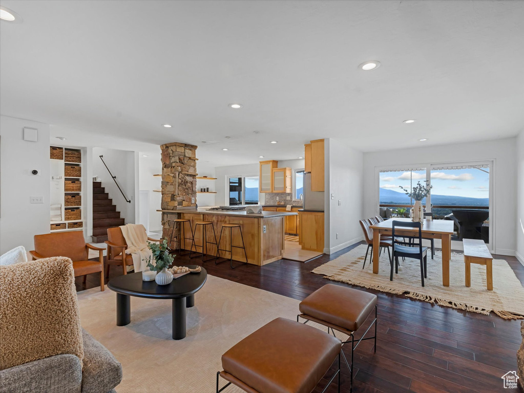 Photo 9 for MLS #2106725 at 9072 S Greenhills Dr