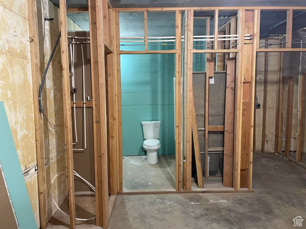 6484 S COYOTE RD Apple Valley, UT 84737