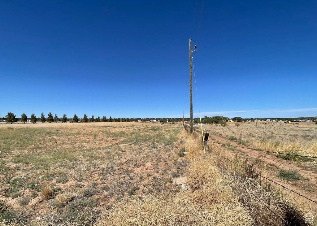 6484 S COYOTE RD Apple Valley, UT 84737