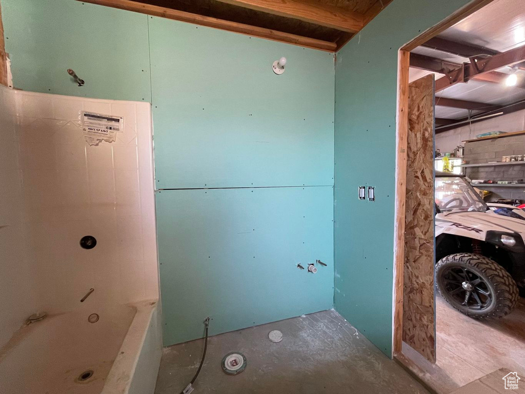 6484 S COYOTE RD Apple Valley, UT 84737