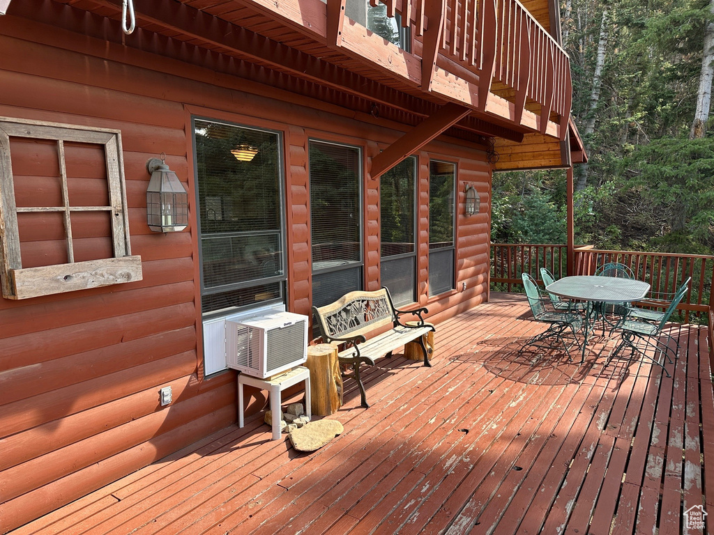 Photo 8 for MLS #2106735 at 49 N Pine Creek Rd