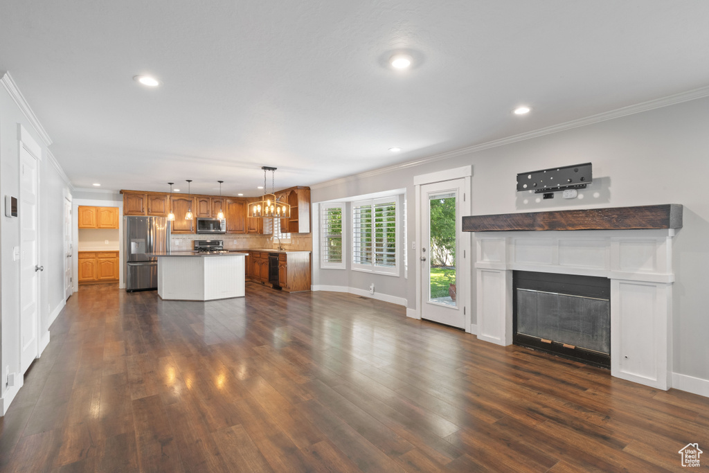Photo 5 for MLS #2106741 at 2532 W 11275 South