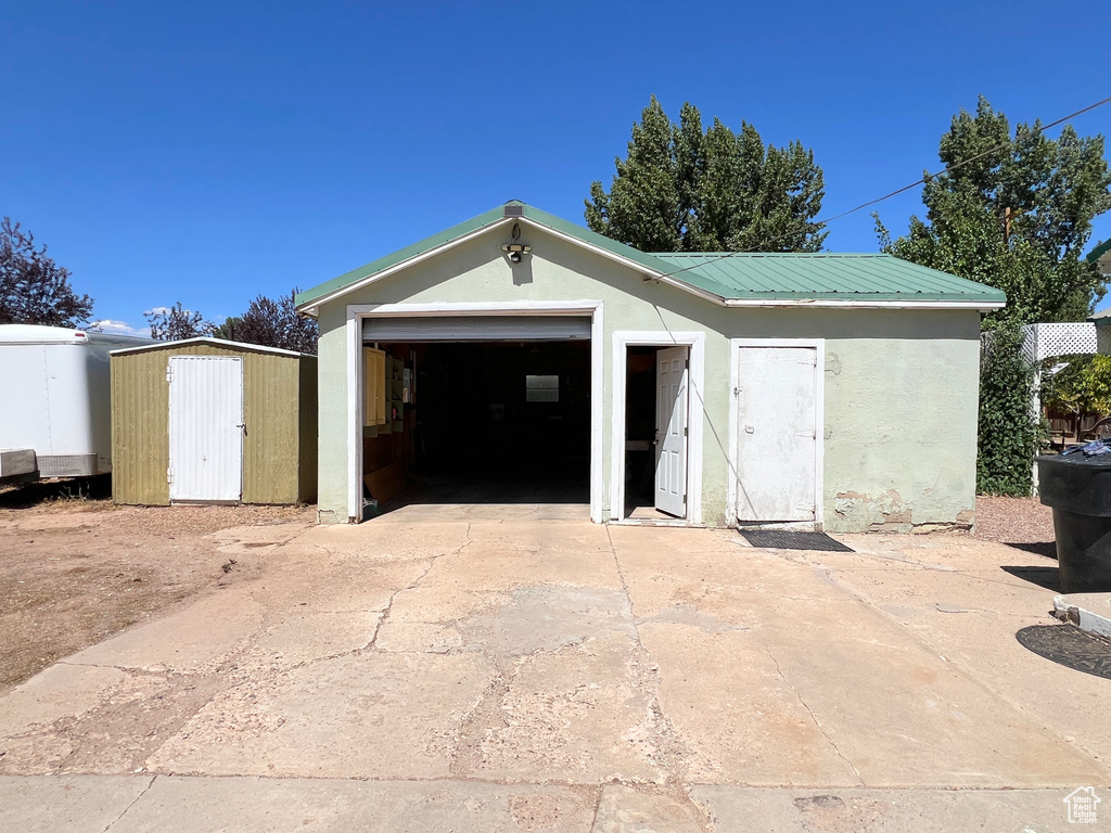 Photo 30 for MLS #2106752 at 341 E 500 North