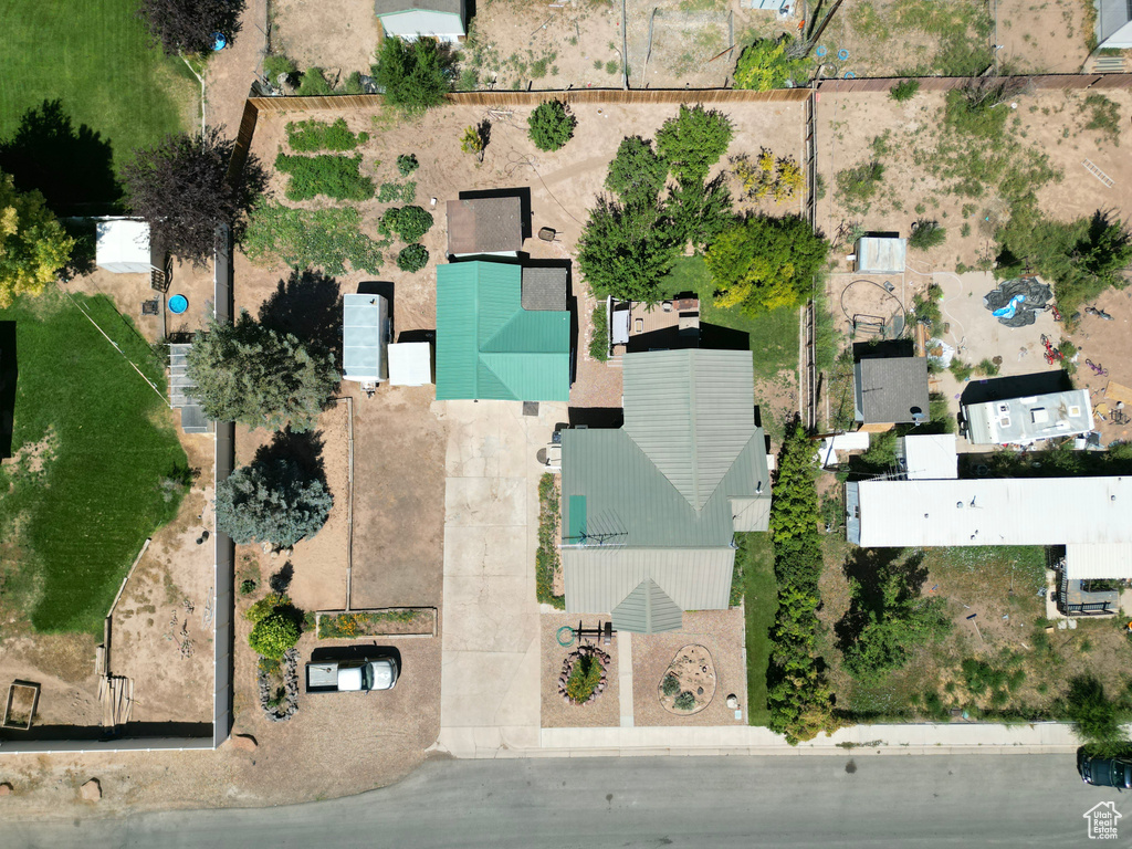 Photo 3 for MLS #2106752 at 341 E 500 North