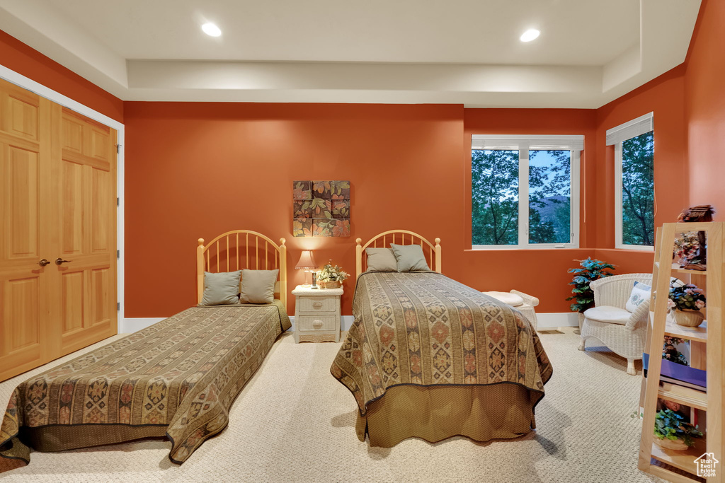 2392 S CAVE HOLLOW WAY Bountiful, UT 84010